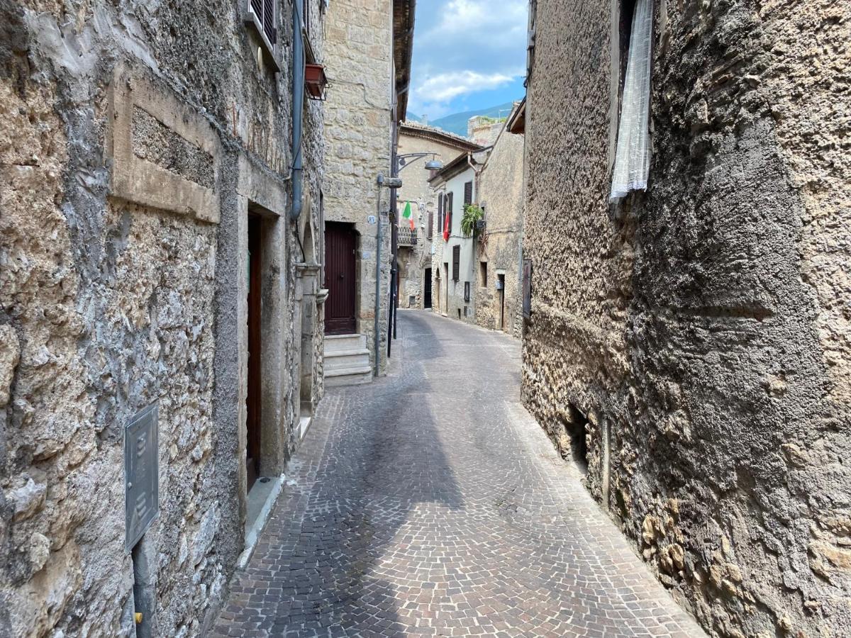 B&B Vico Suites Vico nel Lazio Bagian luar foto