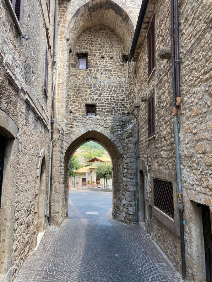 B&B Vico Suites Vico nel Lazio Bagian luar foto