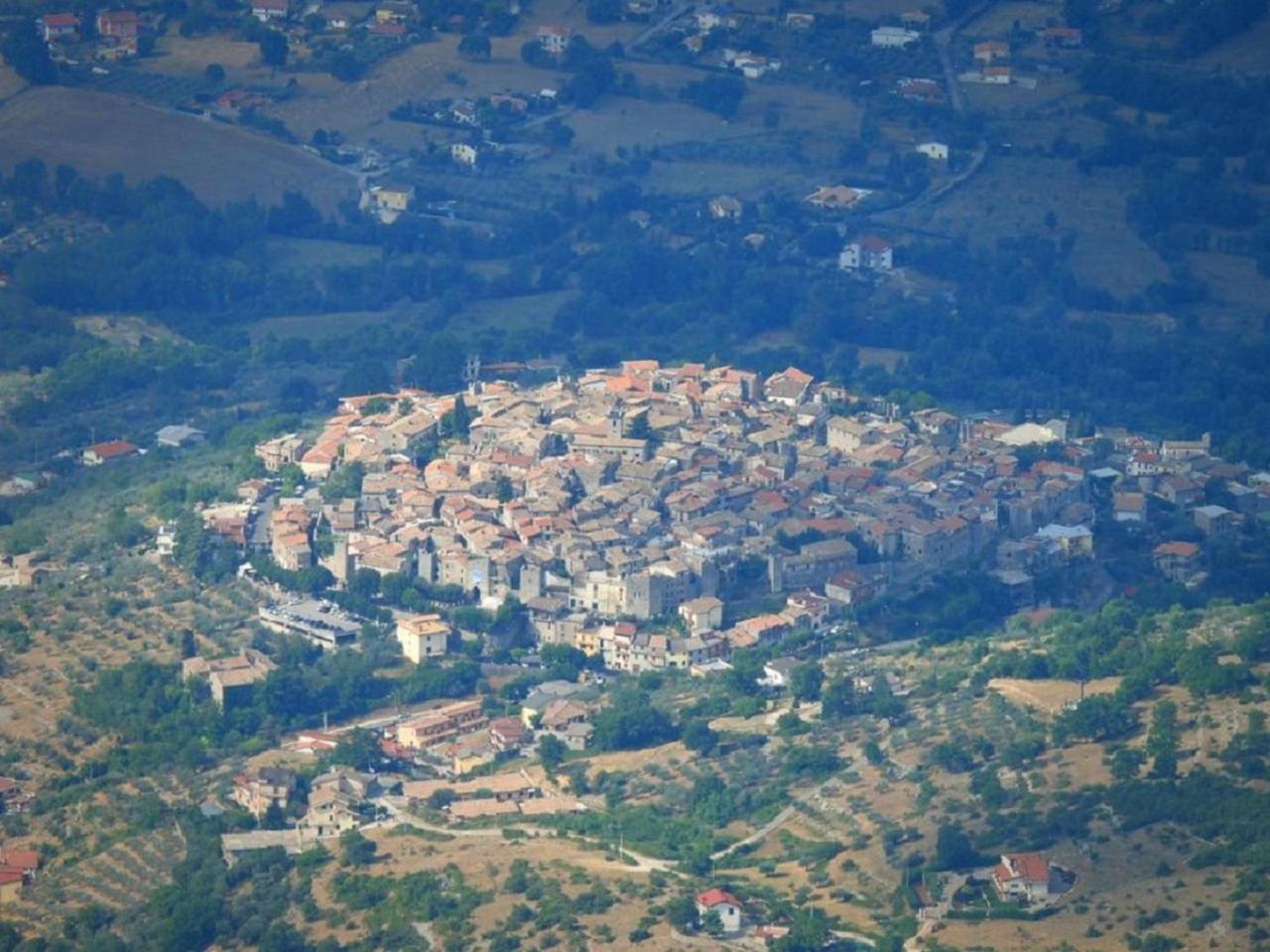 B&B Vico Suites Vico nel Lazio Bagian luar foto